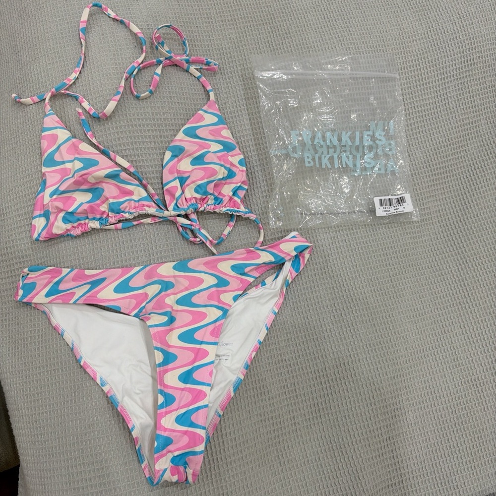 NWOT Frankies Bikinis Pink and Blue Swirl Bikini Set